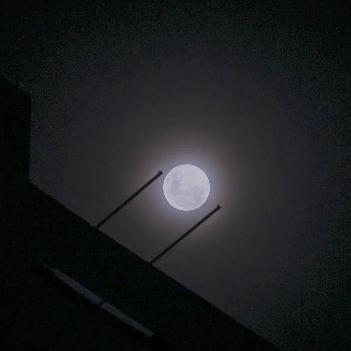 The Wolf Moon is the first full moon and supermoon of 2026.