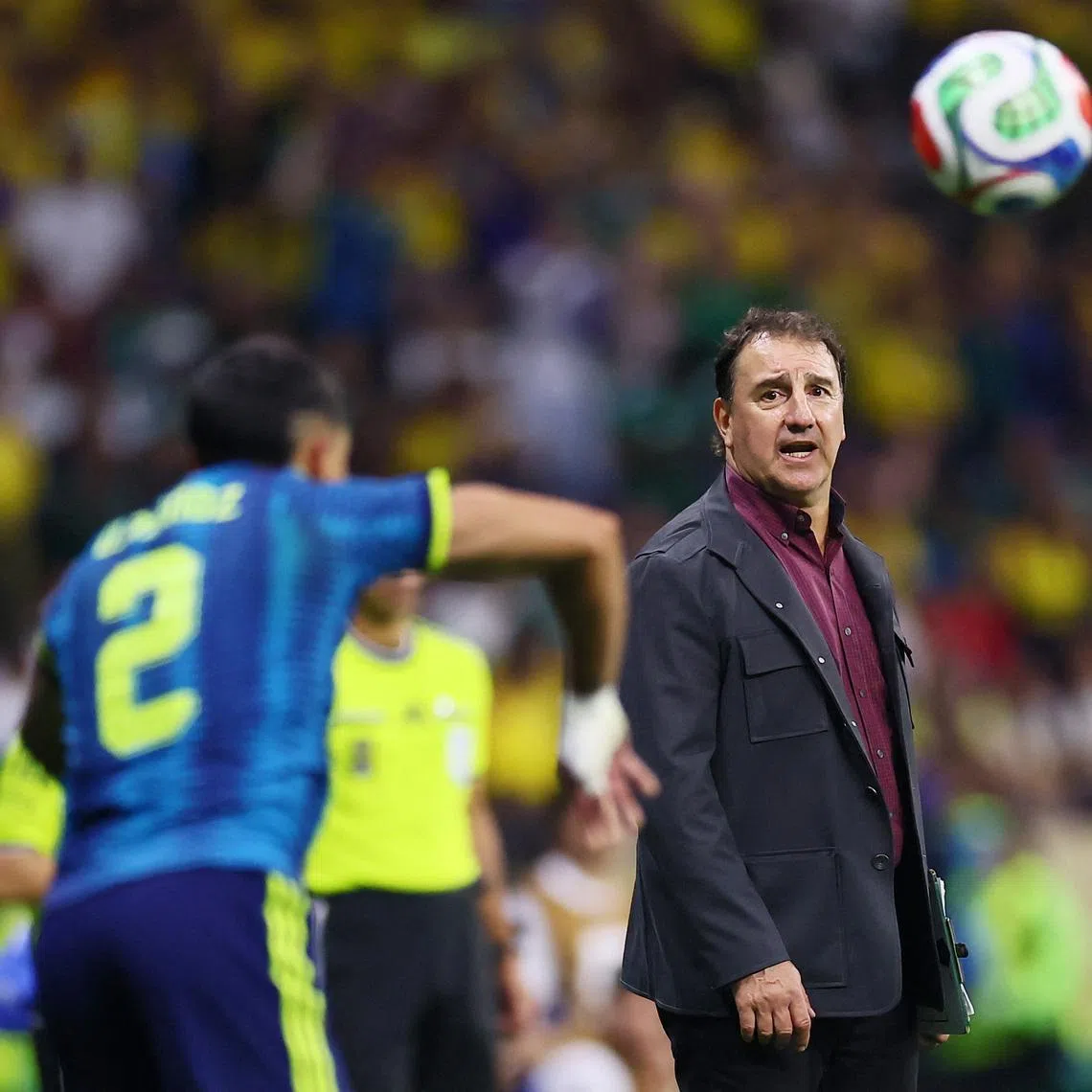 Soccer Football - FIFA World Cup 2026 - Group K - Uzbekistan v Colombia - Estadio Azteca, Mexico City, Mexico - June 17, 2026 Colombia coach Nestor Lorenzo looks on REUTERS/Eloisa Sanchez