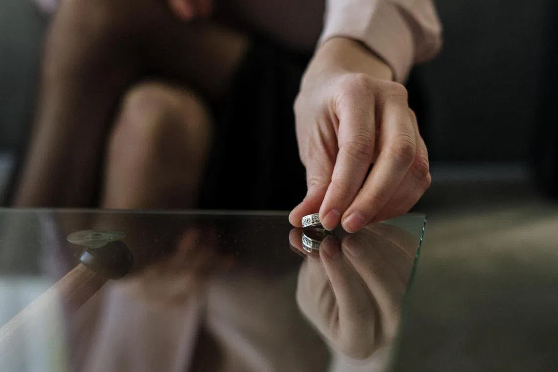 Some 6.4 per cent of residents who wed in 2001 parted ways before they celebrated their fifth wedding anniversary.