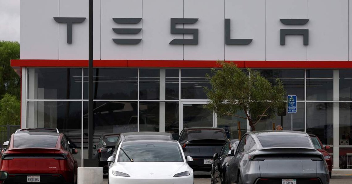 South Korean court rejects Tesla owners’ FSD refund lawsuit