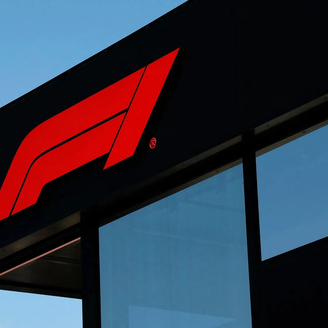 Formula One F1 - Monaco Grand Prix - Circuit de Monaco, Monaco - May 22, 2025 General view of the F1 logo ahead of the Monaco Grand Prix REUTERS/Stephanie Lecocq