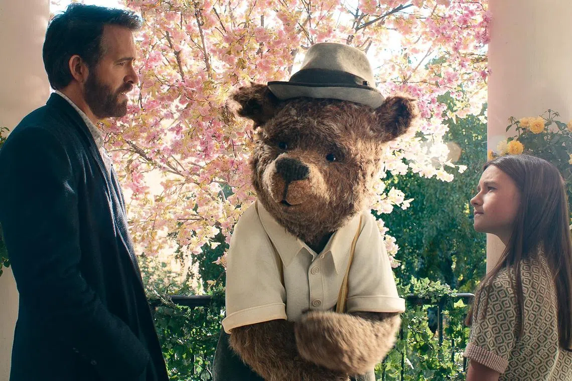 adif22 - Ryan Reynolds (left) and Cailey Fleming in IF

Source/copyright: UIP