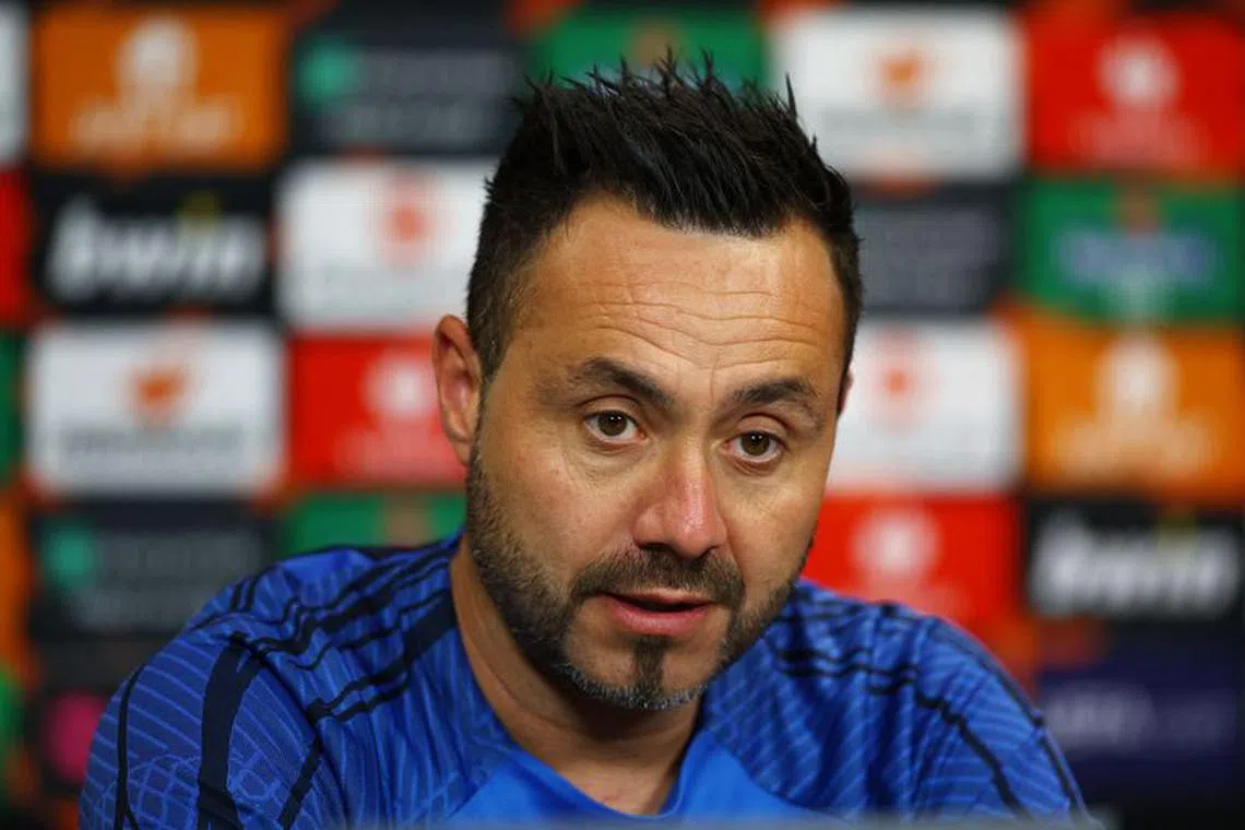 FILE PHOTO: Soccer Football - Europa League - Brighton & Hove Albion Press Conference - American Express Elite Football Performance Centre, Lancing, Britain - September 20, 2023 Brighton & Hove Albion manager Roberto De Zerbi during the press conference Action Images via Reuters/Matthew Childs/File Photo