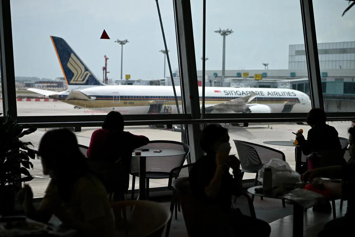 ST20231027_202327982524 Kua Chee Siong/ kgchangi01/
Travellers looking to grab a bite are sure to find something that suits their palate at the Gourmet Garden, a unique dining area with stunning panoramic views of the apron and luscious foliage draping down from above.
First look at revamped and expanded Changi Airport T2's new features on Oct 27, 2023.