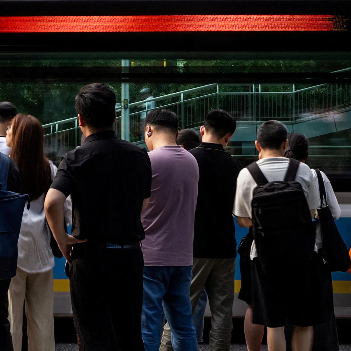 Some social media posts on unemployment share tips on how to spend the day away from home, drifting through parks, libraries, cafes and shopping malls.