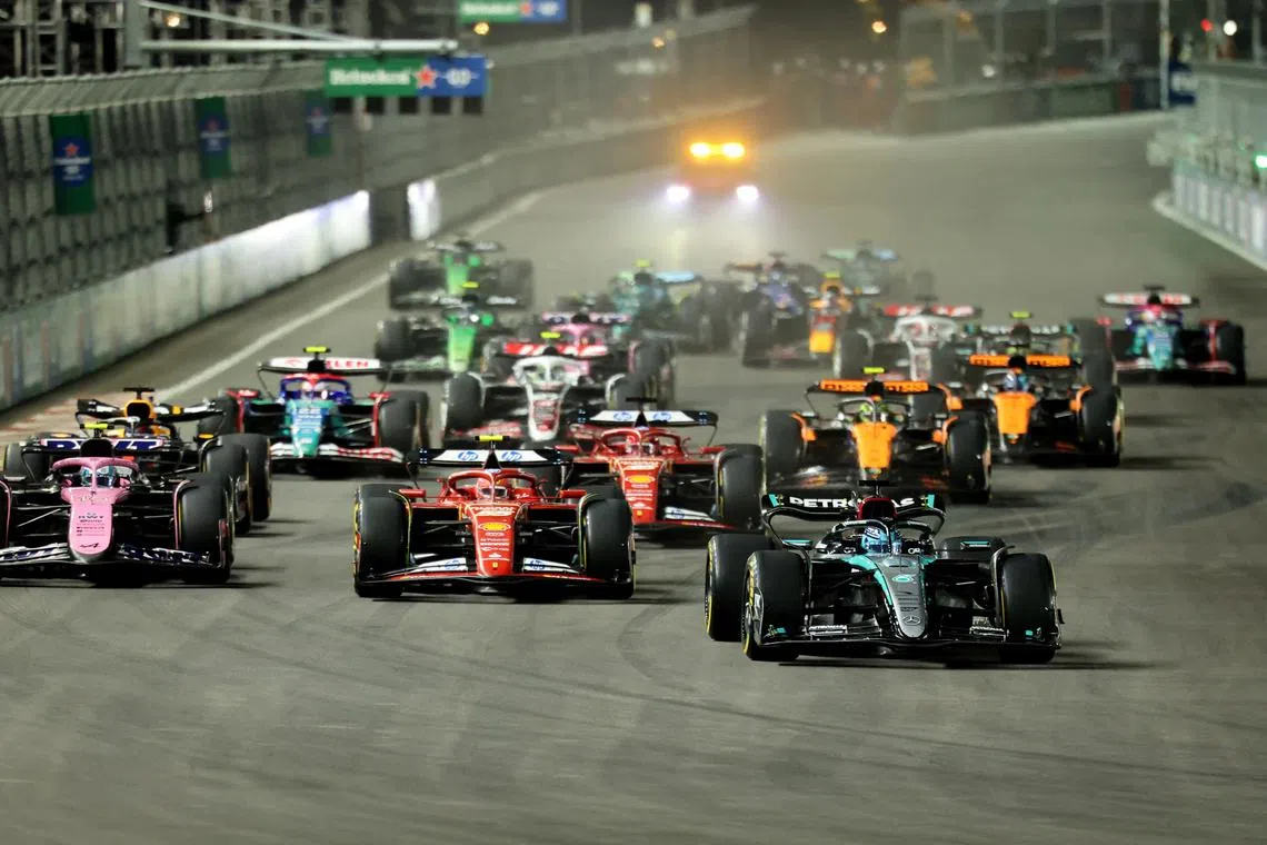 FILE PHOTO: Formula One F1 - Las Vegas Grand Prix - Las Vegas Strip Circuit, Las Vegas, Nevada, United States - November 23, 2024 Mercedes' George Russell, Ferrari's Carlos Sainz Jr., Alpine's Pierre Gasly and drivers in action at the start of race REUTERS/Mike Blake