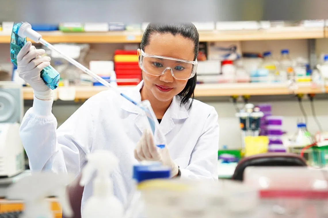 Driven to make a real difference in patients’ lives, assistant professor Anissa Widjaja helped uncover a breakthrough discovery that is paving the way for new treatments for chronic diseases. 