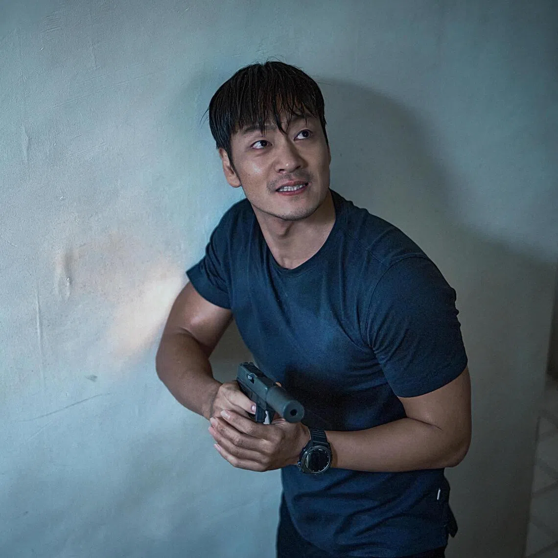 Park Hae-soo in The Great Flood.