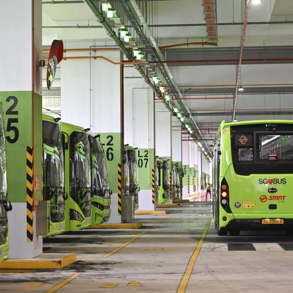 SMRT operates 217 electric buses, parked and charged at the five-storey Gali Batu bus depot. The depot serves 30 routes through Bukit Panjang and Choa Chu Kang interchanges. 
