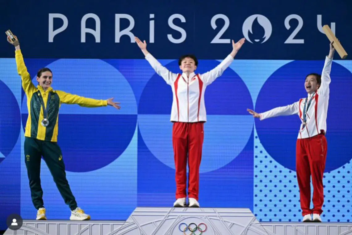 Despite the rivalry, some top divers like (from left) Australia's Maddison Keeney and China's Chen Yiwen and Chang Yank have formed firm friendships.
