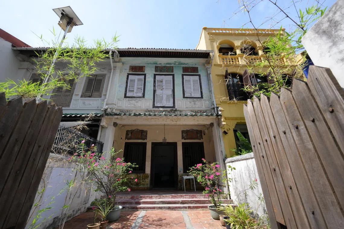 straitstimes.com - Ng Keng Gene - Decades-old townhouse set to be S'pore's first energy self-sufficient heritage building
