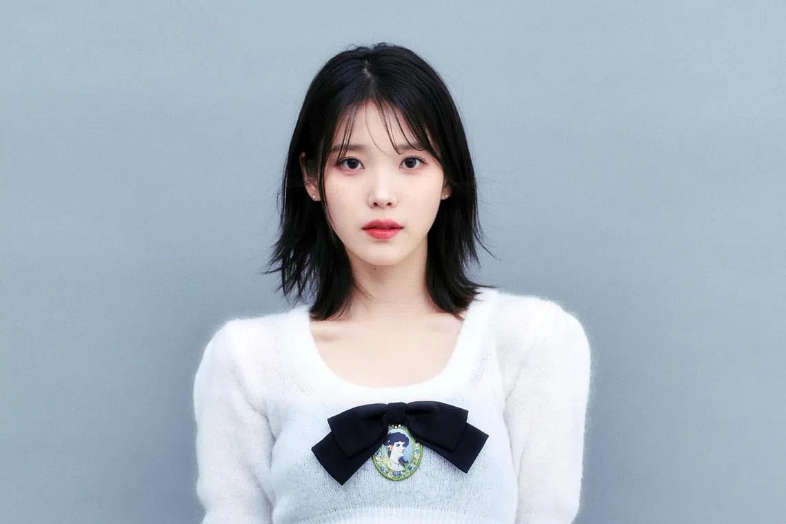 South Korean singer IU donated 50 million won each to four charities, as well as 100 million won to the Heart To Heart Foundation.