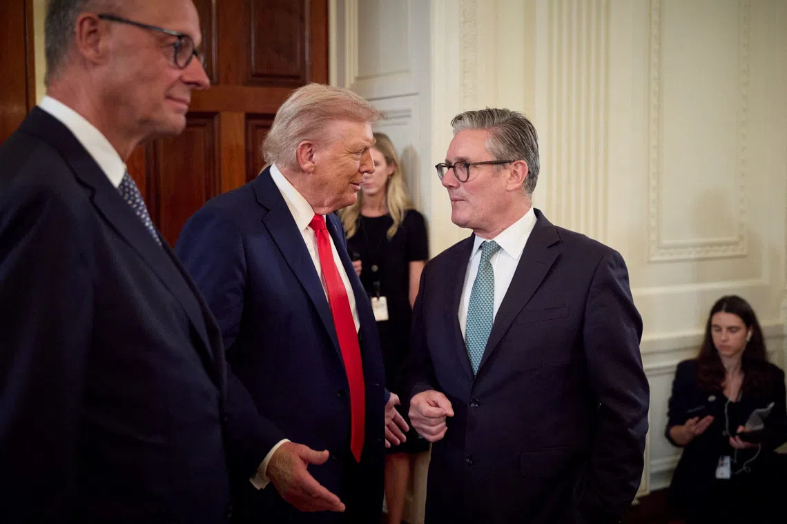 British Prime Minister Keir Starmer (right) wants the visit to underline that his close ties to US President Donald Trump can benefit Britain.