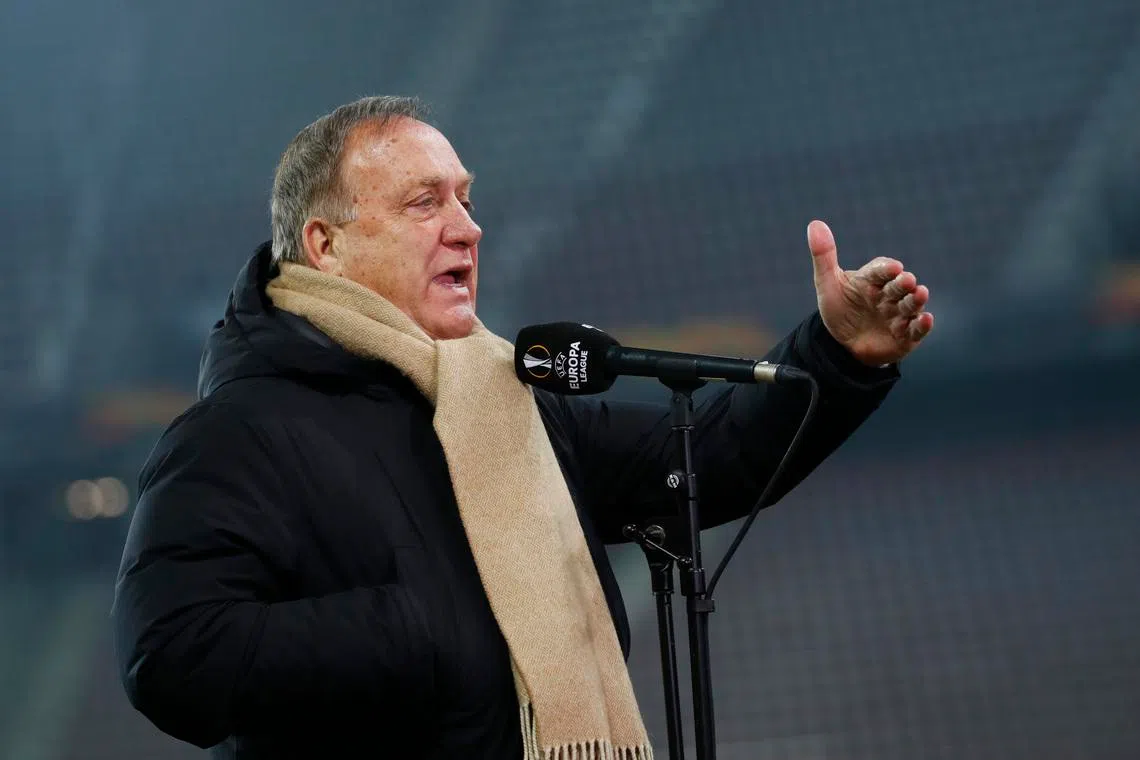 Advocaat's return as Curacao coach confirmed