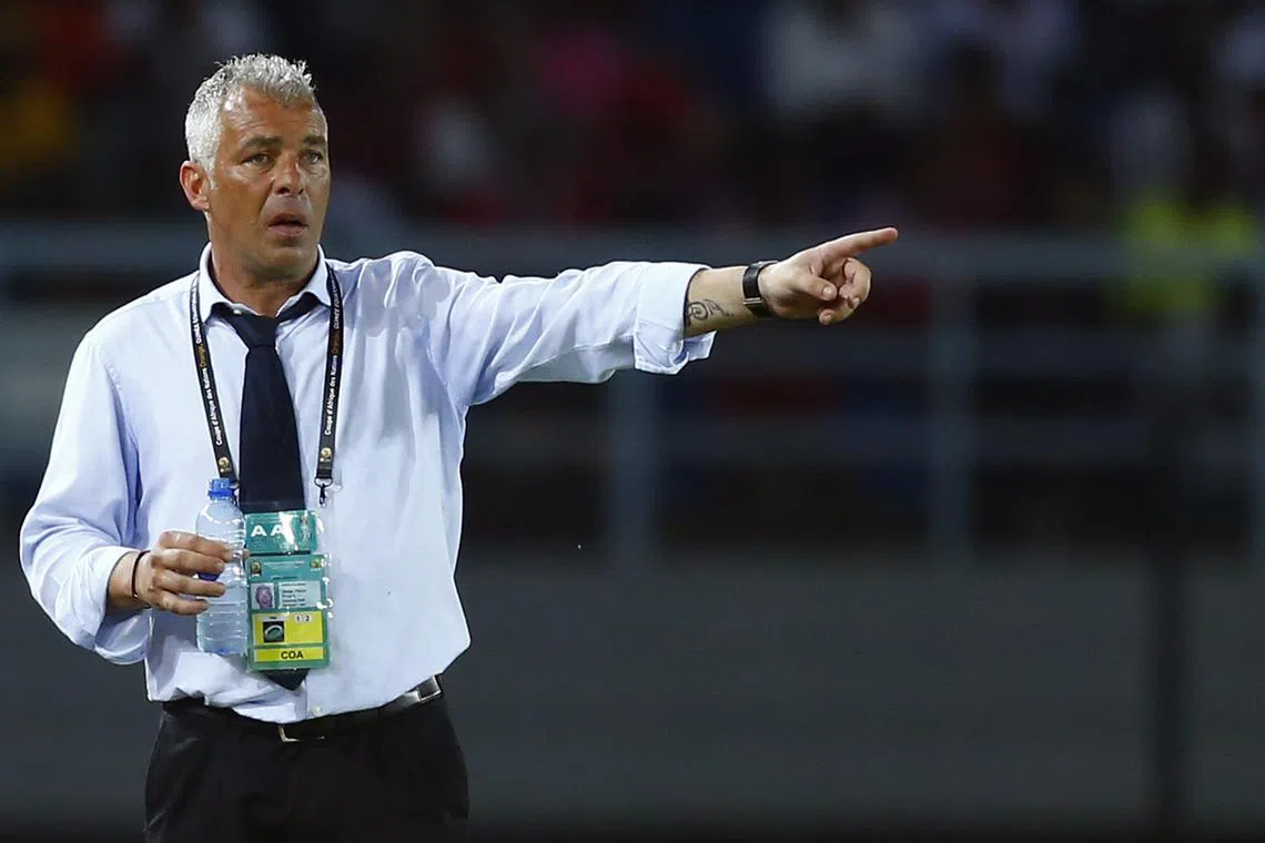FILE PHOTO: Gabon's head coach Jorge Costa of Portugal reacts during a soccer match in Bata, Equatorial Guinea, January 21, 2015. REUTERS/Amr Abdallah Dalsh/File Photo