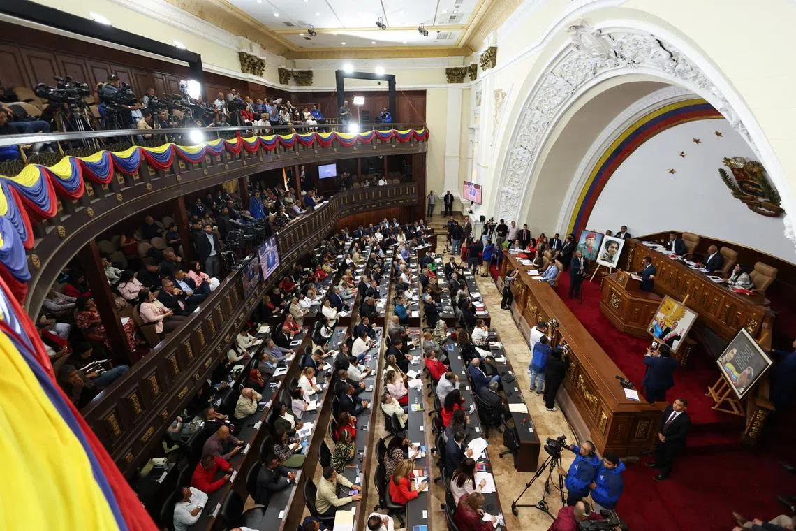 Members of the Venezuela's National Assembly attend an ordinary session to discuss the Amnesty law, at the National Assembly, in Caracas, Venezuela, February 5, 2026. REUTERS/Leonardo Fernandez Viloria