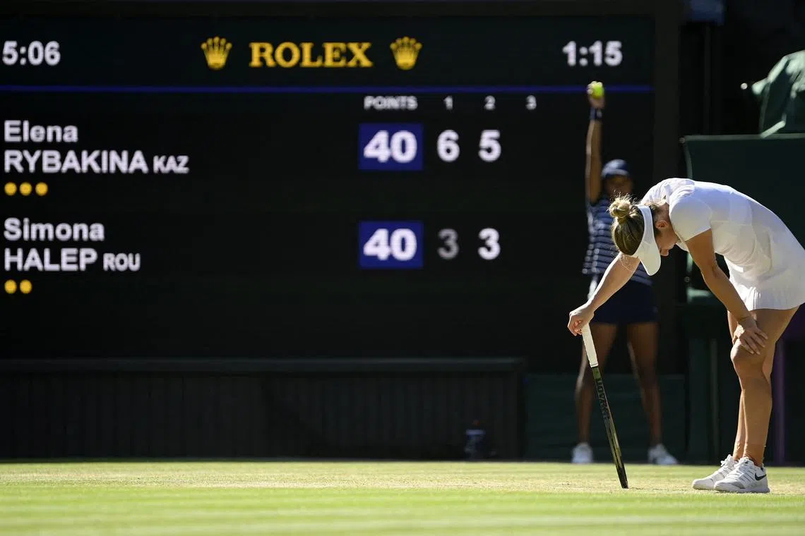 Tennis - Wimbledon - All England Lawn Tennis and Croquet Club, London, Britain - July 7, 2022  Romania's Simona Halep reacts during her semi final match against Kazakhstan's Elena Rybakina REUTERS/Toby Melville/File Photo
