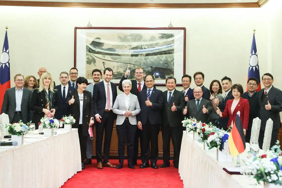 German Member of Parliament Marie-Agnes Strack-Zimmermann (front row, fifth from left) and her delegation with Taiwan Parliament Speaker You Si-kun (front row, sixth from left) at Parliament House in Taipei. 