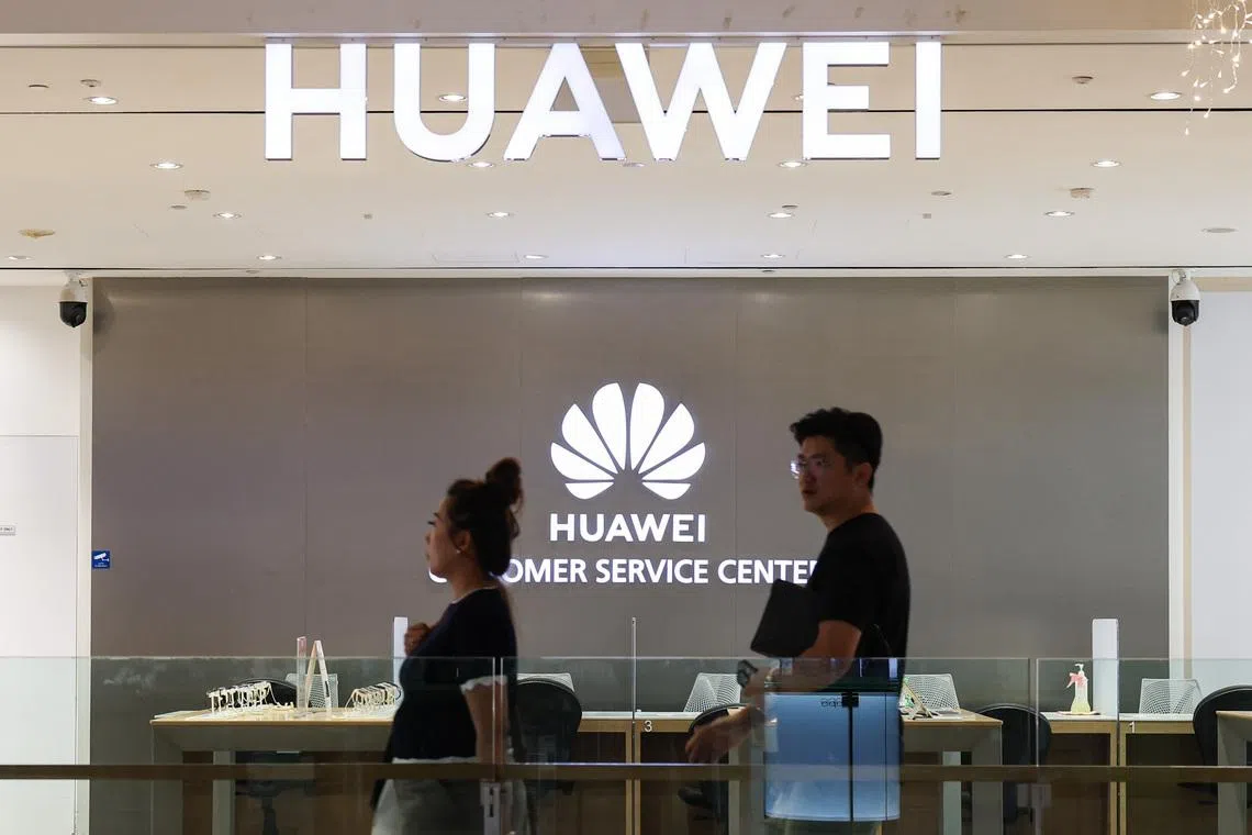 Chinese tech giants dangle record pay packets to court Singapore-trained AI graduates