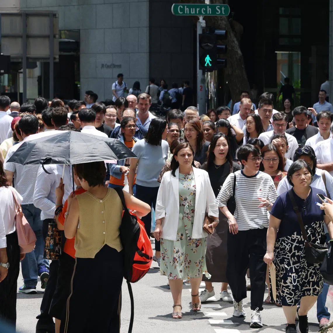 In 2024, employed residents, comprising citizens and permanent residents, worked 41.6 hours a week on average.