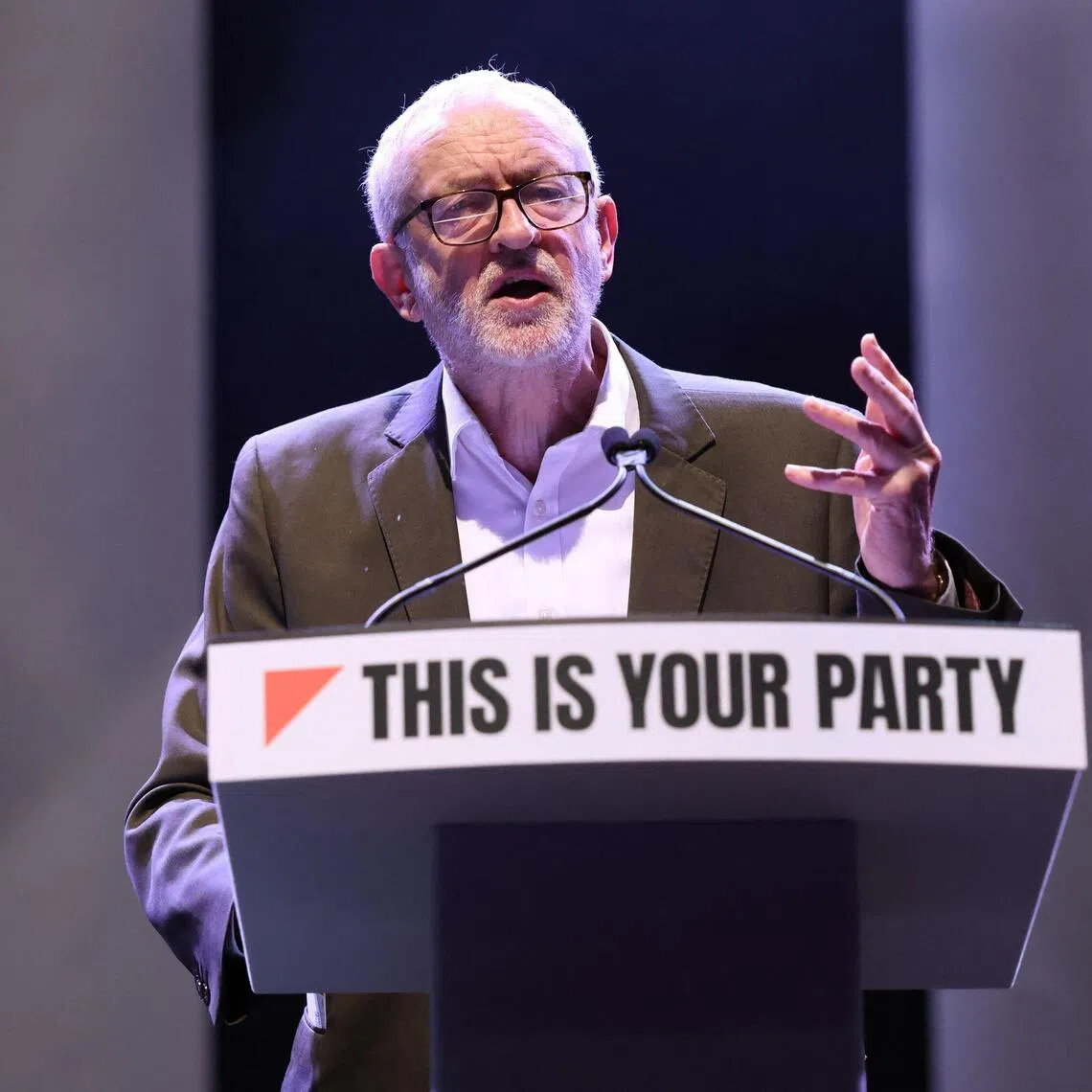 Mr Corbyn had called for members to “come together” at the opening of the conference.