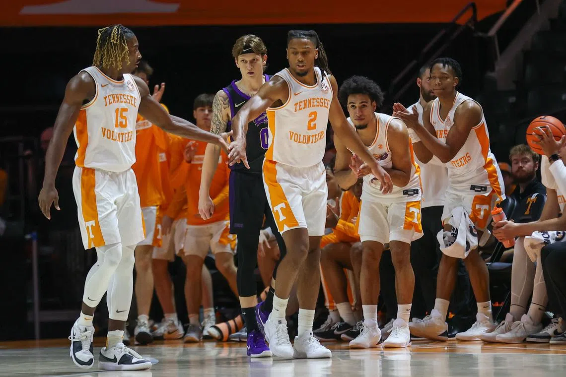FILE PHOTO: Dec 17, 2024; Knoxville, Tennessee, USA; Tennessee Volunteers guard Jahmai Mashack (15) and guard Chaz Lanier (2) react to a play against the Western Carolina Catamounts during the first half at Thompson-Boling Arena at Food City Center. Mandatory Credit: Randy Sartin-Imagn Images/File photo