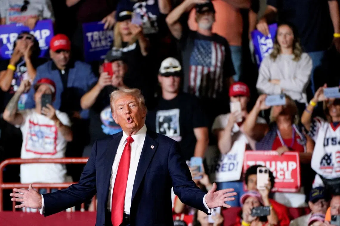 FILE PHOTO: Republican presidential nominee and former U.S. President Donald Trump holds a campaign rally in Harrisburg, Pennsylvania, U.S., July 31, 2024. REUTERS/Elizabeth Frantz/File Photo