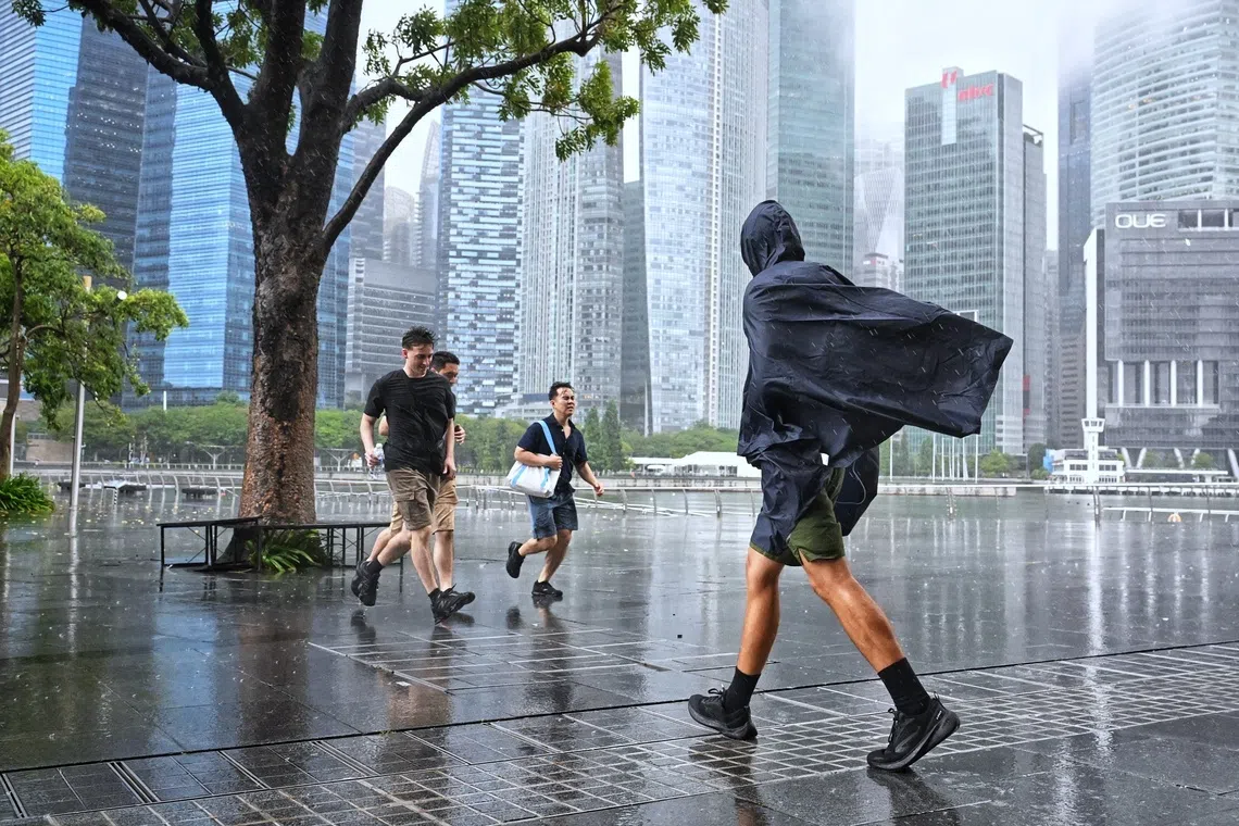 The inter-monsoon season may see light and variable winds with higher lightning activity.