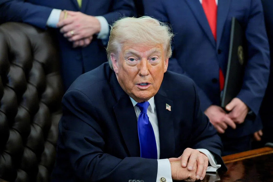 US President Donald Trump signed an executive order on May 1 broadening US sanctions against the Cuban government.