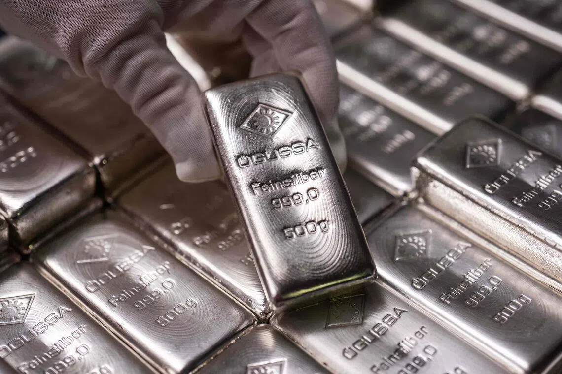 Spot silver tumbled to as low as US$64 an ounce early on Feb 6.