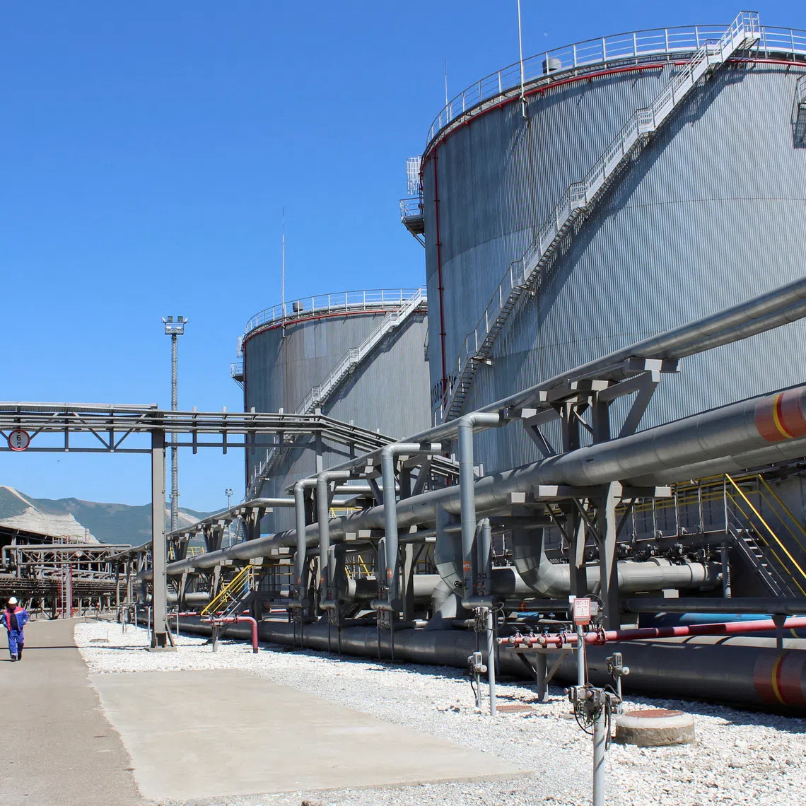 FILE PHOTO: A general view shows the Novorossiysk Fuel Oil Terminal (NMT) in the Black Sea port of Novorossiisk, Russia May 30, 2018. REUTERS/Natalya Chumakova/File Photo