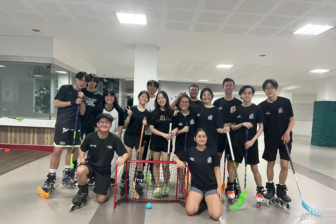 rlinline - On Fridays, after their regular training sessions from 6pm to 8pm, the members would stay for an additional hour to play inline floorball.

PHOTO: RAYDEN LEE