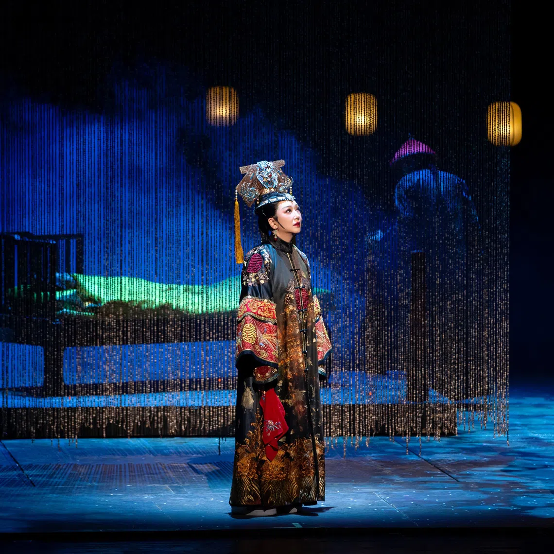 Chinese actress Jiang Shan leads the cast of palace drama Deling And Cixi.