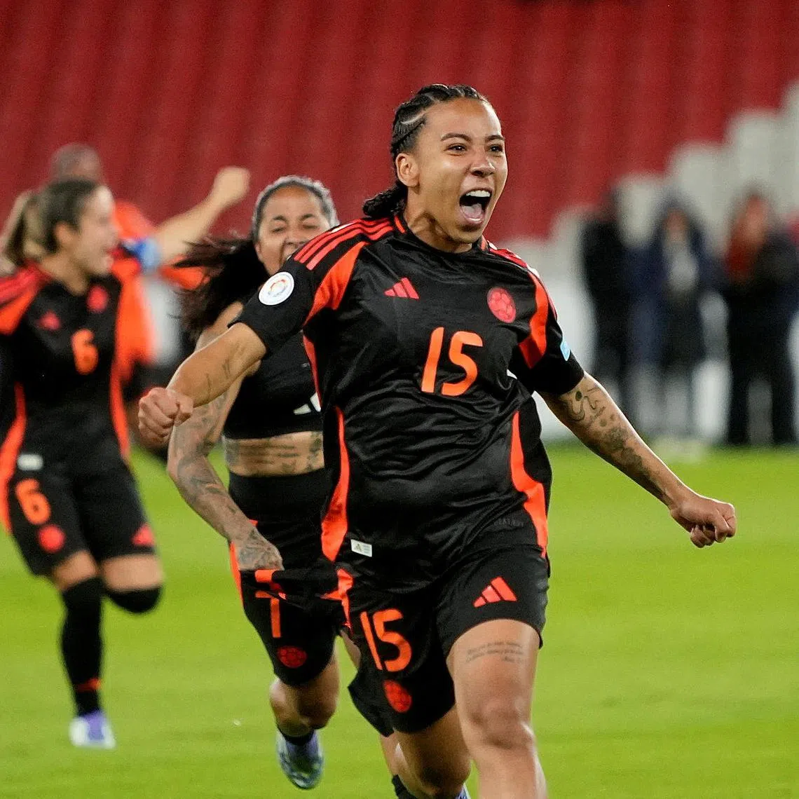 Soccer Football - Women's Copa America - Semi Final - Argentina v Colombia - Estadio Rodrigo Paz Delgado, Quito, Ecuador - July 28, 2025 Colombia's Wendy Bonilla celebrates winning the penalty shootout and the match REUTERS/Cristina Vega     TPX IMAGES OF THE DAY