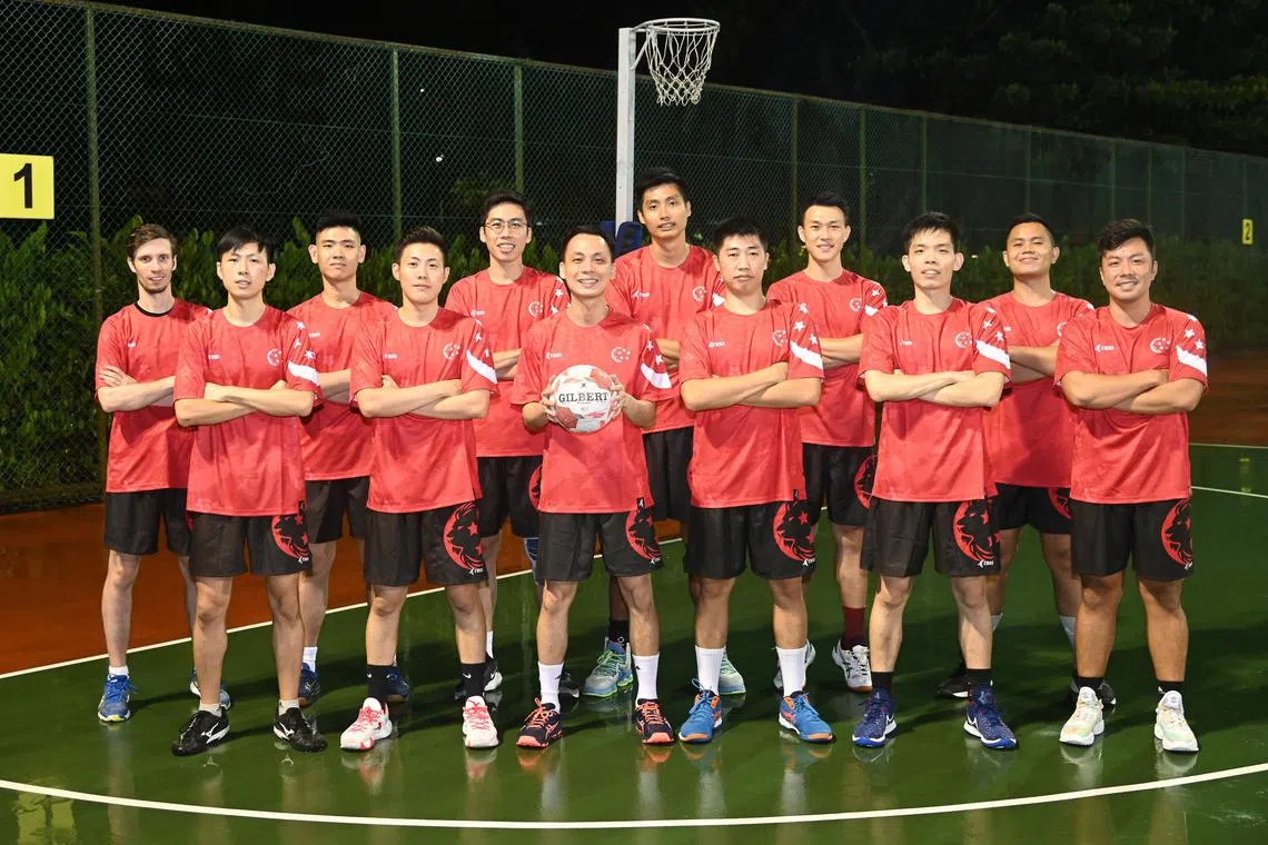 ST20221213_202279748760 Desmond Wee/
From left to right ;Jordan Michael Richard Krogh 32 ;Lee York Tat 24 ;Lim Tat Kian 34 ;Lai Jia Jun 29 ;Alvin Ong Chin Long 31;Victor Ng Wei Zheng 36;Ow Yu Jie 31;David Chua Wei Xuan 29;Ray Ong Wen Yong 32;Yeo Zhi Chao 28;Irwin Shah Amirul Bin Azami27;Lim Jun Liang, Nigel Wayne 35.



The national men's netball team will take part in Tri-Nations Men's Netball 2022 tournament with Malaysia and Hong Kong from Dec 16 to 18. Players in training