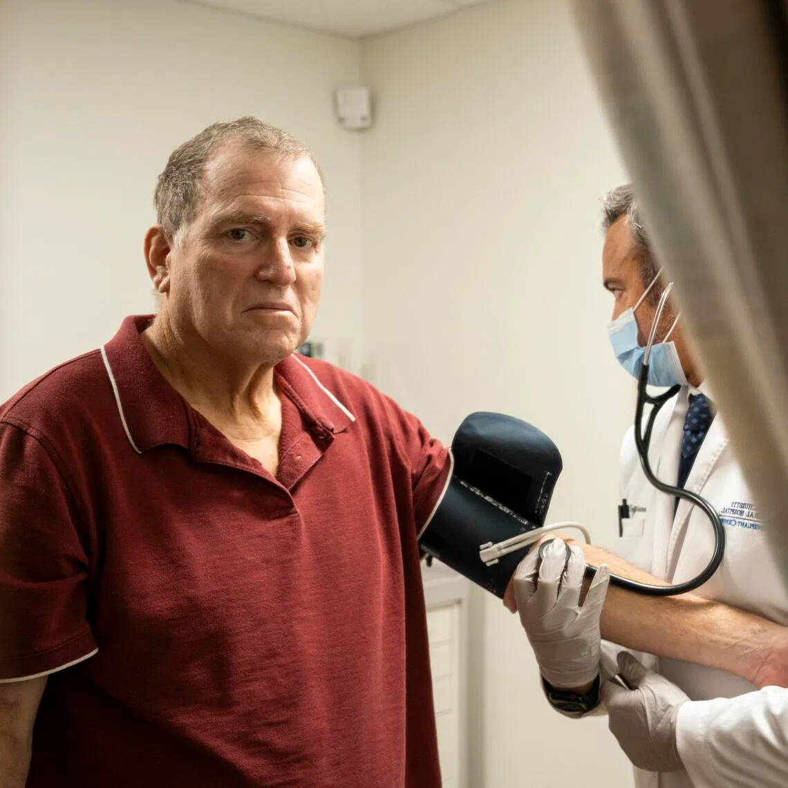 Mr Tim Andrews lived with the pig kidney for a record-setting 271 days. The kidney was removed "after a period of decreasing kidney function", the hospital said.