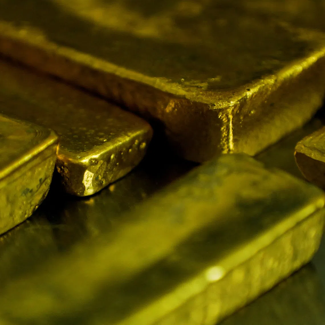 Gold advanced after a two-day drop but is down around 3 per cent in September.