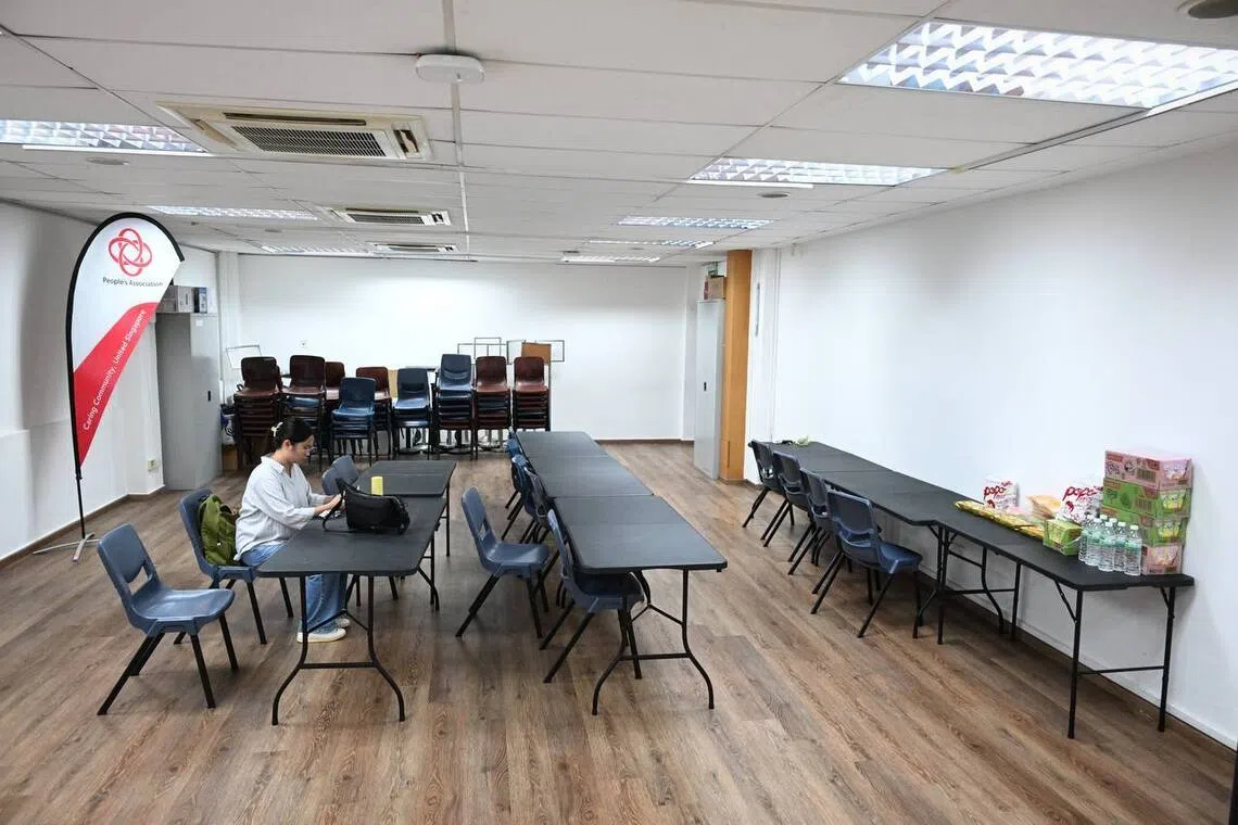 The haze shelter at Yuhua Community Club on Oct 14.