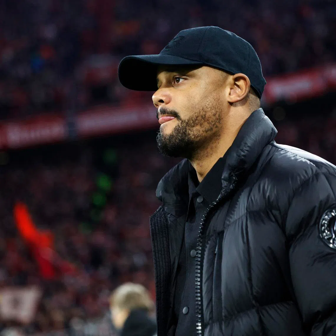 Soccer Football - DFB Cup - Quarter Final - Bayern Munich v RB Leipzig - Allianz Arena, Munich, Germany - February 11, 2026 Bayern Munich coach Vincent Kompany REUTERS/Heiko Becker