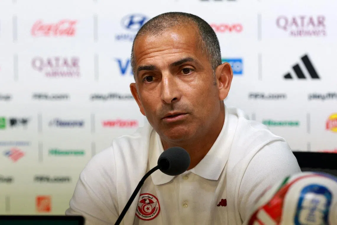 Tunisia replace coach Lamouchi with Renard after World Cup rout by Sweden says report