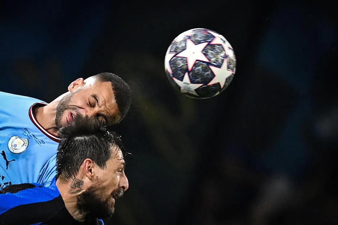 Former players who headed the ball in a match more than 15 times were even more likely to score below the test threshold.