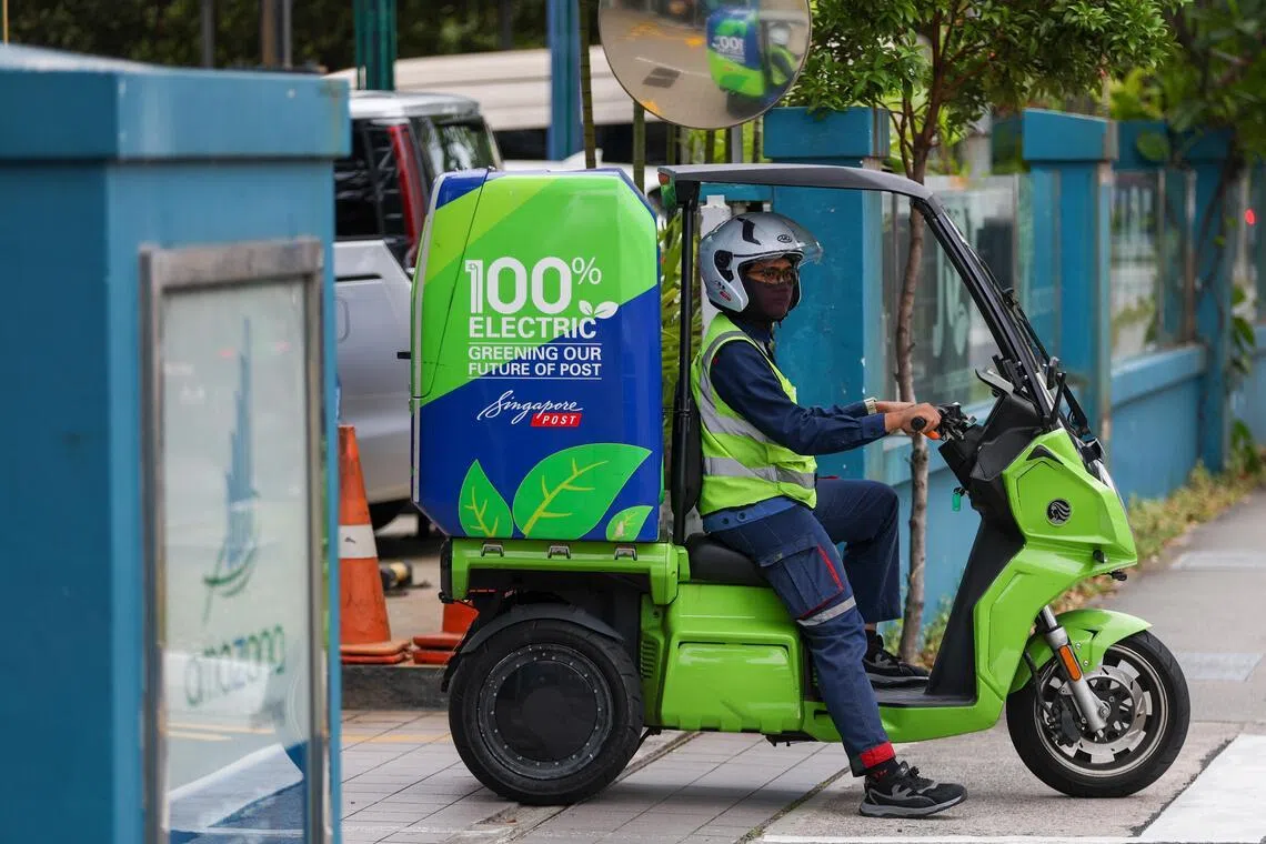 ST20260213_202648000943/Jasel Poh/syai

A Singpost postman driving out of an industrial estate on an electric bike on Feb 13, 2026.