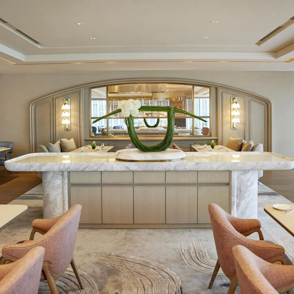 The clean aesthetics of Sezanne, designed by Andre Fu, complements the cuisine.