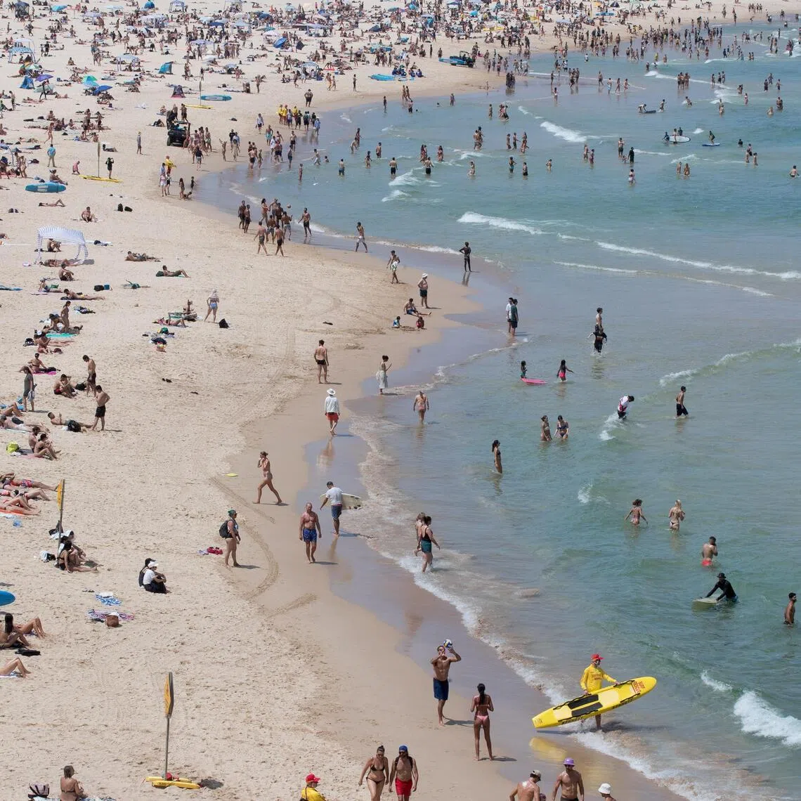 The authorities advised residents to stay indoors and keep hydrated.