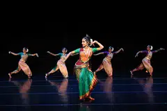 Ms Shantha Ratii in Kallang to Kaveri in a piece on Yamuna and traditional Malay dance representing Kallang river.