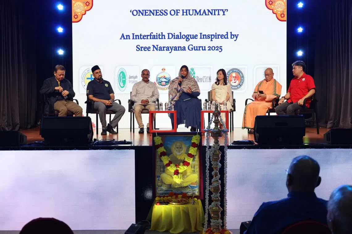 Remembering Lee Kuan Yew at Guru Jayanthi Celebrations, Community, Tabla