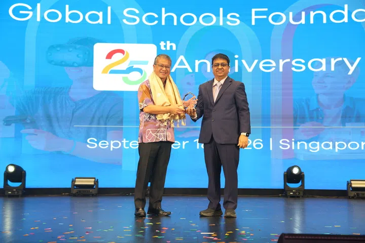 Guest of honour, Minister for Law Edwin Tong, and co-founder of Global Schools Group Atul Temurnikar.