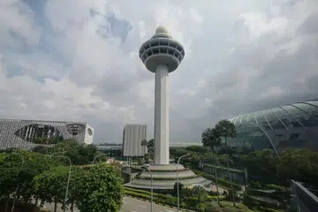 CAAS will refurbish the iconic Changi Control Tower and upgrade the Singapore Air Traffic Control Centre to accommodate new systems that will support future growth.