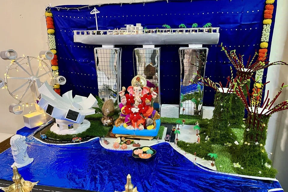 The Patil family celebrated Ganesh Chaturthi with an ode to Singapore.