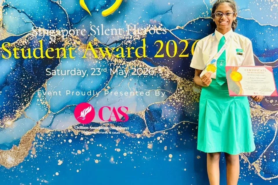 Aadya Komaravalli with her Singapore Silent Heroes Student Award.